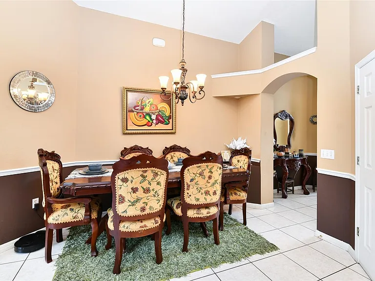 436 Lake Shore Pkwy — Photo 5