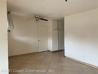5th image of 1054 Coleen Ct