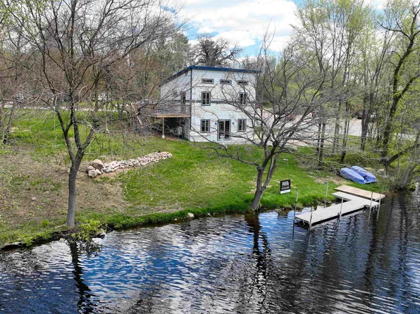 N3711 State Road 152, Wautoma, WI 54982