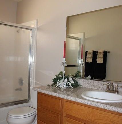 4th image of 2311 S Farnsworth Dr Unit 123