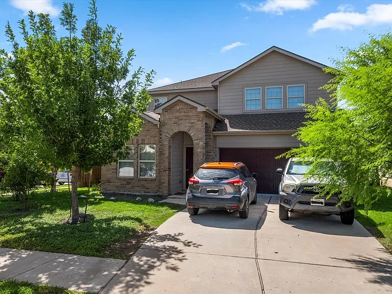 Black Granite Dr — Photo 3
