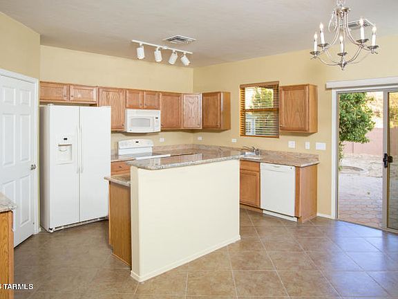 4th image of 992 E Ashburn Mountain Dr