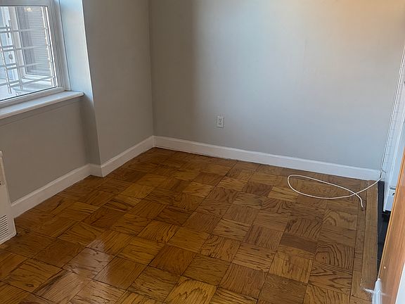 3rd image of 139-81 35th Ave #4SA