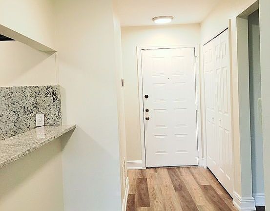 3rd image of 2305 N Congress Ave APT 32