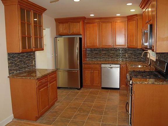 99 Jennings Road 002.jpg