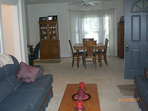 4th image of 4264 West St