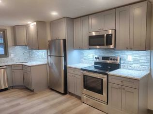 155 River St #L4, West Springfield, MA 01089