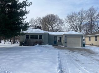718 S Ramsey Ave, Litchfield, MN 55355