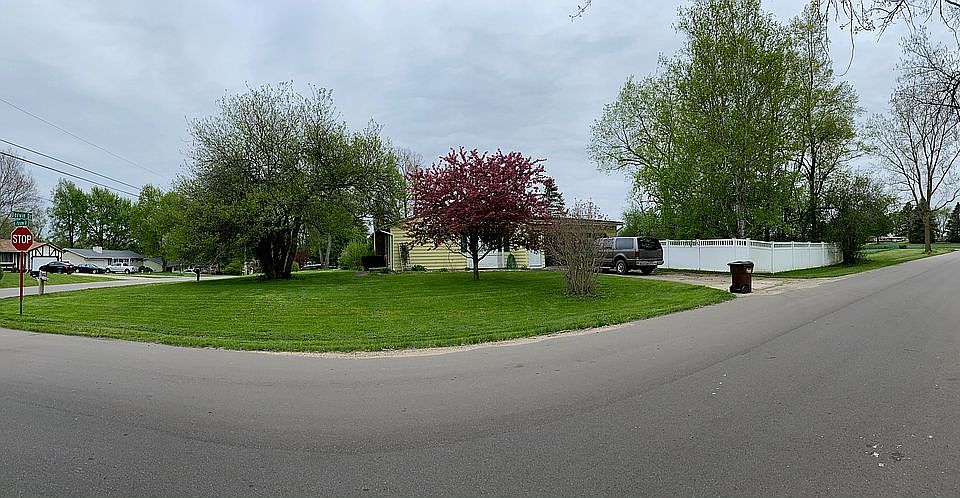 Par View and Dorvin Dr