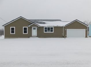 98 Elm St, Union City, PA 16438