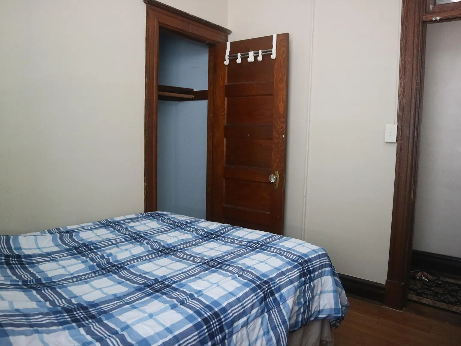 2 bed, $950 — Photo 3
