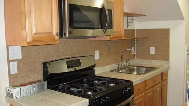 513 S Orange St #3 — Photo 1
