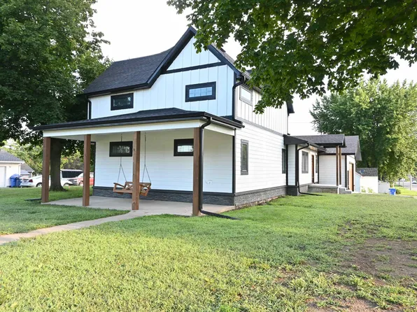 614 Thomas St, Sioux Rapids, IA 50585