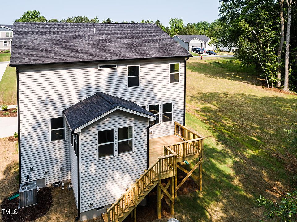 1st image of 266 Fast Pitch Ln