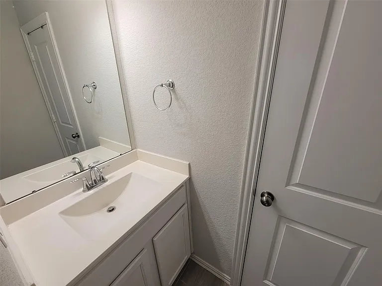 28638 Monarch Cliffs Dr — Photo 42