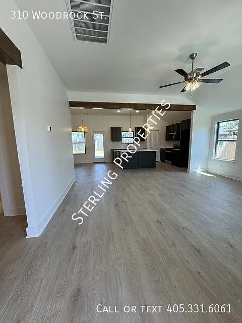 3 bed, 1495 sqft, $1,895 — Photo 3