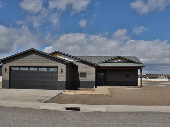 3325 Hardpan Ave, Cody, WY 82414