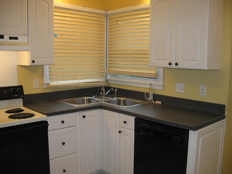 3605 Pine Knoll Dr — Photo 6