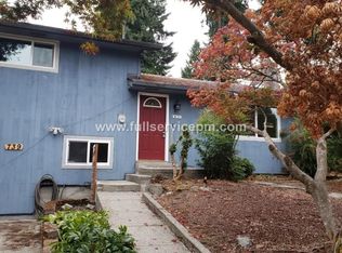 739 N 199th St, Shoreline, WA 98133