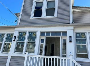 48 Brookings St, Medford, MA 02155