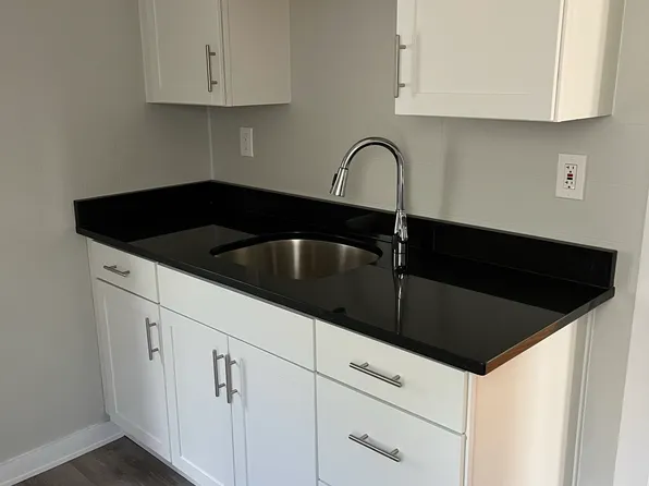 124 Spring St #1, Bridgewater, MA 02324