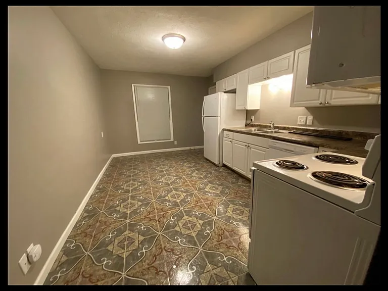 2748 Apple St #1 — Photo 1