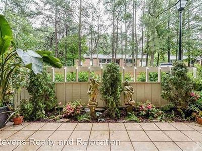 4711 Edwards Mill Rd APT E, Raleigh, NC, 27612