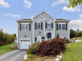 8 Tidewinds Ln, Westerly, RI 02891