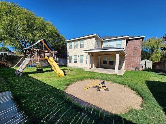5th image of 4702 Crockett Ave