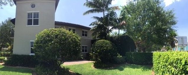 1st image of 453 Menendez Ave #3