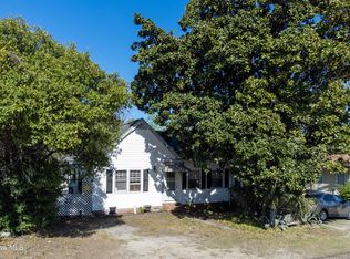 406 13th Avenue S, Myrtle Beach, SC 29577
