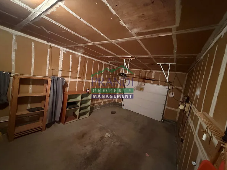 1591 Merritt Dr — Photo 15