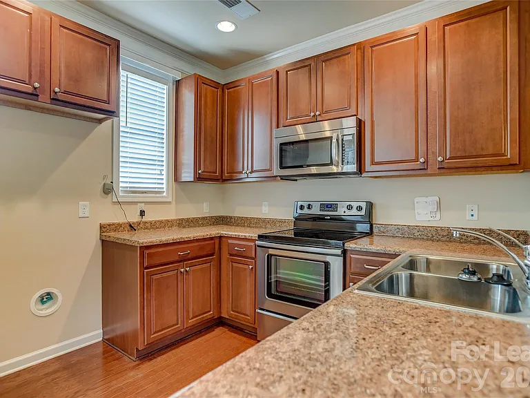 11177 Cedar Walk Ln — Photo 4