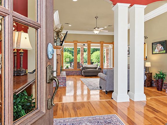 5th image of 20704 La Rouge Ct