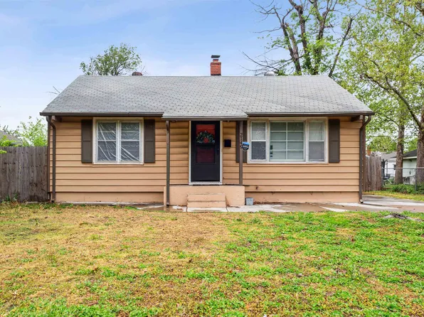 2149 S Victoria St, Wichita, KS 67211