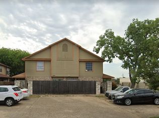 5233 Meadow Fld APT 1, San Antonio, TX 78250