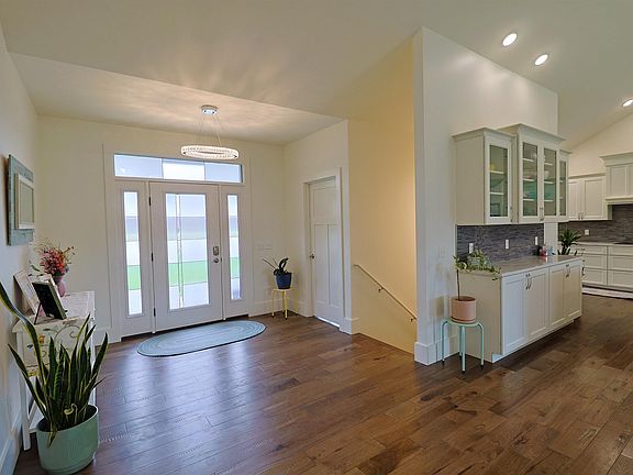 5th image of 3245 Paddock Ln