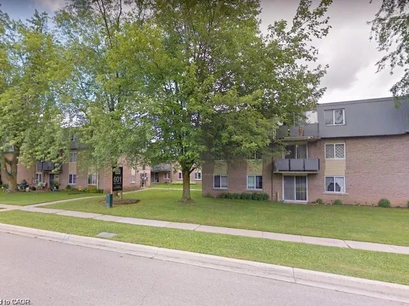 633 Barber Ave N #7, North Perth, ON N4W 1S4