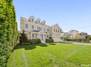 110 Smith St, Fairfield, CT 06824
