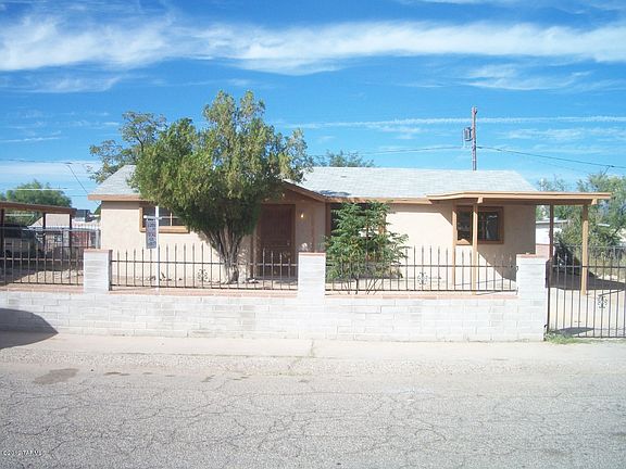 2nd image of 826 W Calle Colado