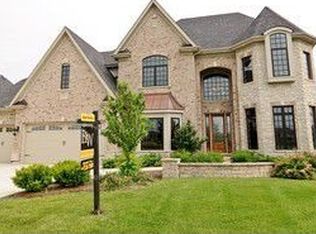1927 Saddle Farm Ln, Naperville, IL 60564