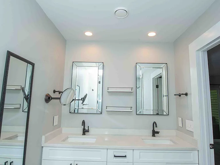 973 Hollow Creek Dr — Photo 10