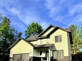 248 Dogwood Ln, Wisconsin Dells, WI 53965