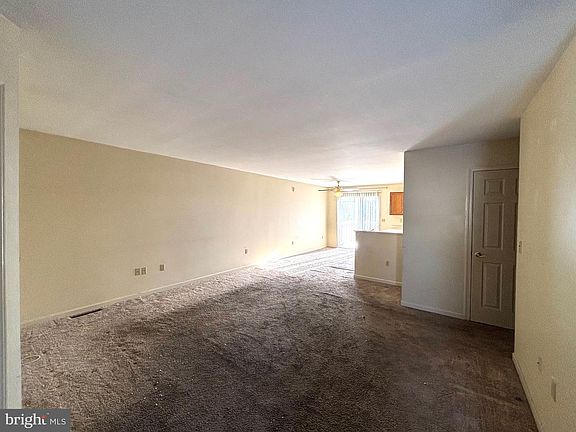 3rd image of 7225 Capital Dr