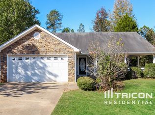 10 Shadowbrook Ln, Covington, GA 30016