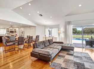 10278 Canoe Brook Cir, Boca Raton, FL 33498