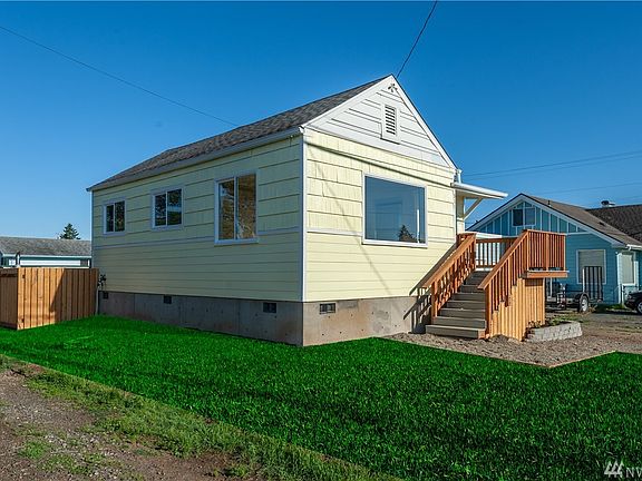 3rd image of 311 N Jeffries St