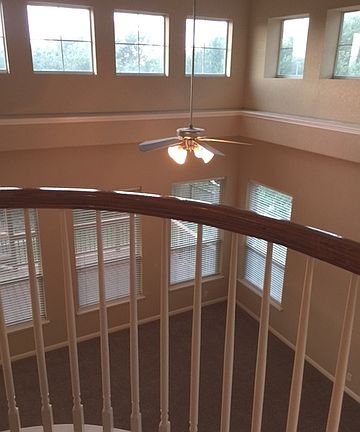 5th image of 412 Frank Baum Dr