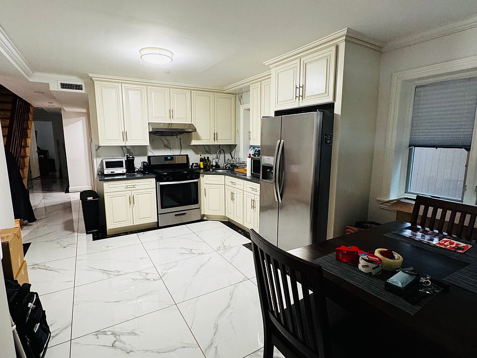 1st image of 211-15 45th Dr Unit 1