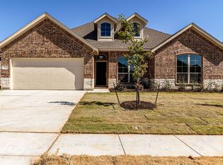 132 Constitution Dr, Joshua, TX 76058